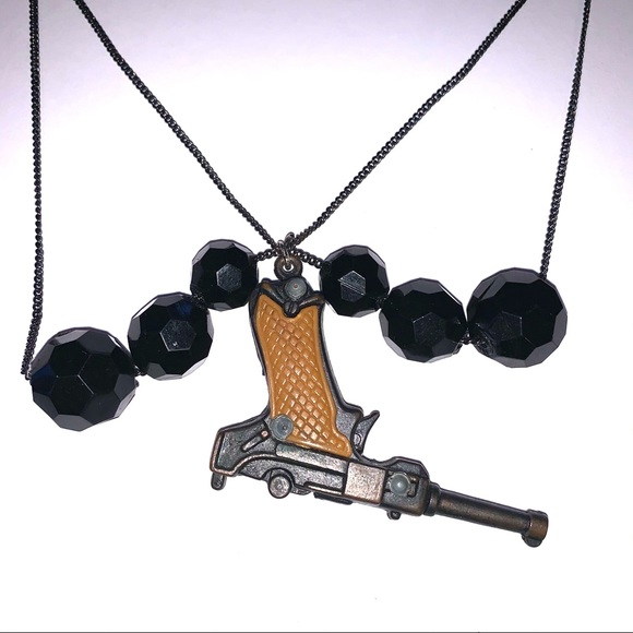 Pistol Necklace with Peter Pan Collar Bib Statement Vintage Steampunk Jewelry - Picture 3 of 3